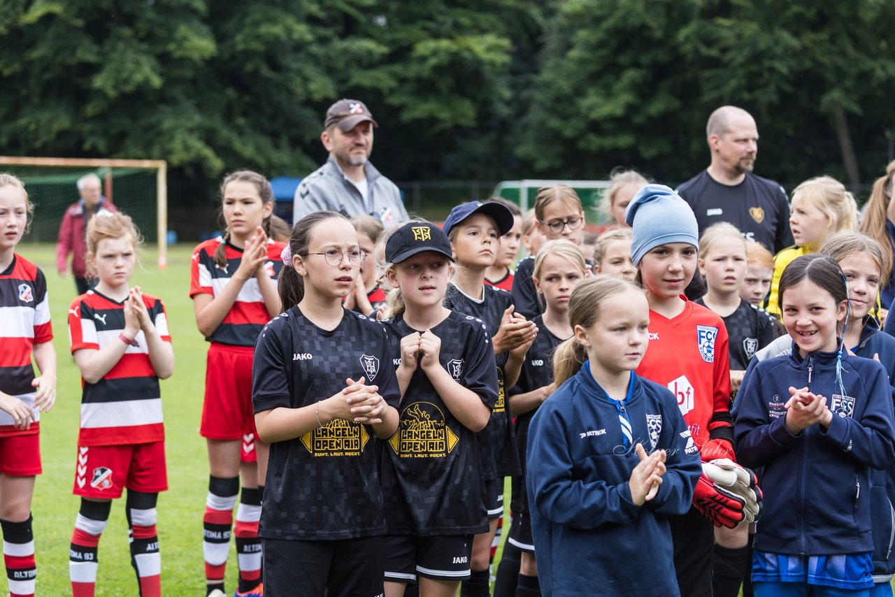 Bild 81 - Loewinnen Cup